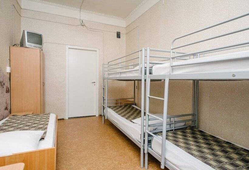 패밀리 룸, Zvezda Hostel