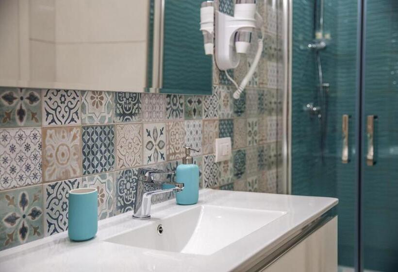 Quarto Deluxe com Sacada, Gleda Rooms Deluxe