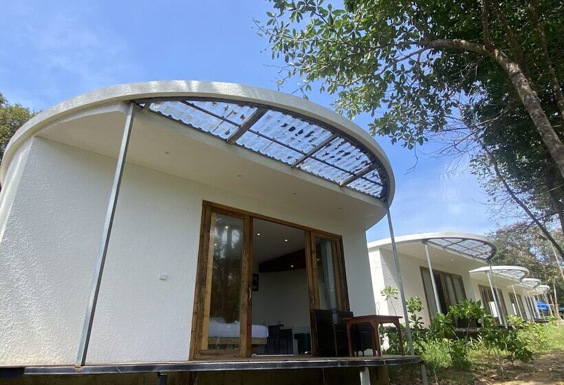ویلای استاندارد با چشم‌انداز باغ, Long Beach Resort Koh Rong