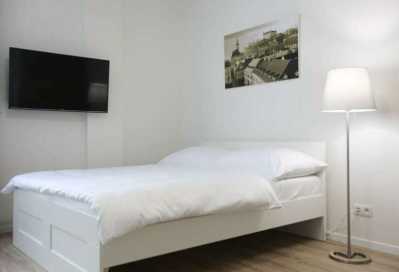آپارتمان 2 خوابه, City Center Best Place Apartments