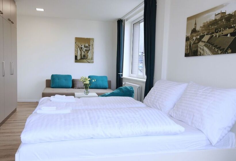 آپارتمان 1 خوابه با بالکن, City Center Best Place Apartments