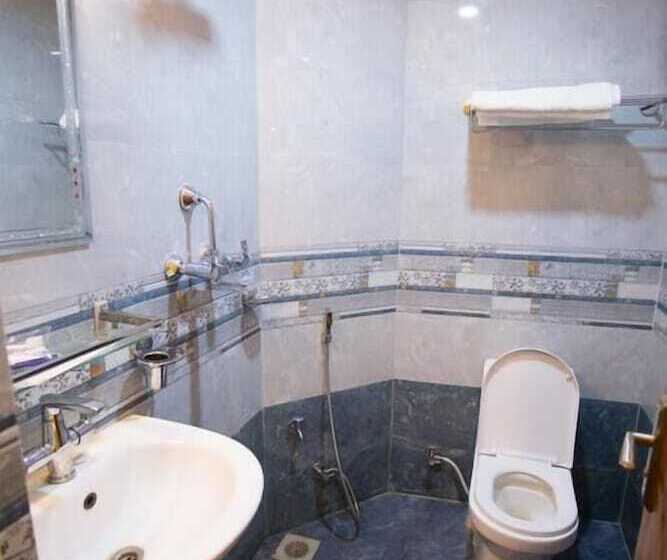 اتاق لوکس, Rosemary Homes