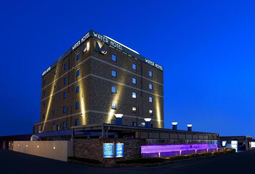 Люкс, Water Hotel Mw