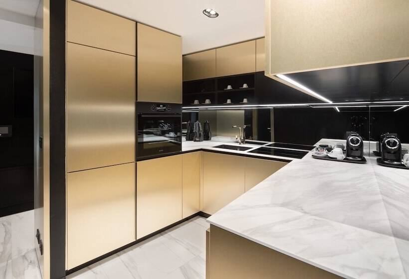 سوئیت خانواده 2 خوابه, Posh Residence Luxury Suites