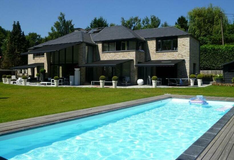 اتاق استاندارد با چشم‌انداز باغ, Villa Tiffany