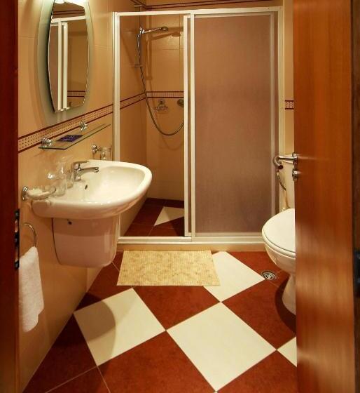 Номер Стандарт Вид на Море, Family Hotel Saint Nikola