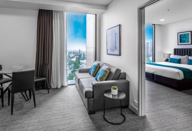 장애인을 위한 스위트, Essence Suites Taringa