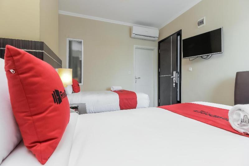 Номер Стандарт, Reddoorz Plus @ Thamrin