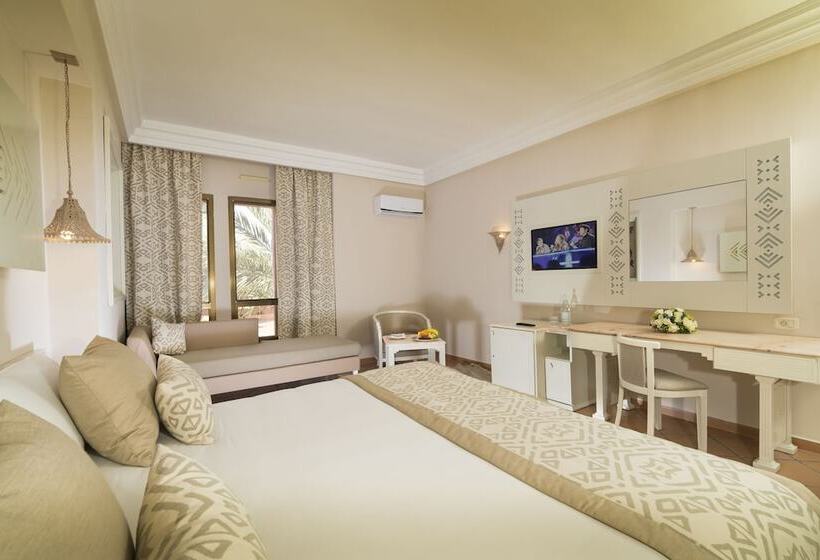 Номер Стандарт Трехместный, Palm Beach Palace Tozeur