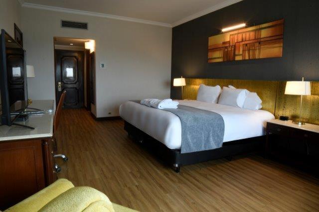 프리미엄 룸, Radisson Montevideo Victoria Plaza