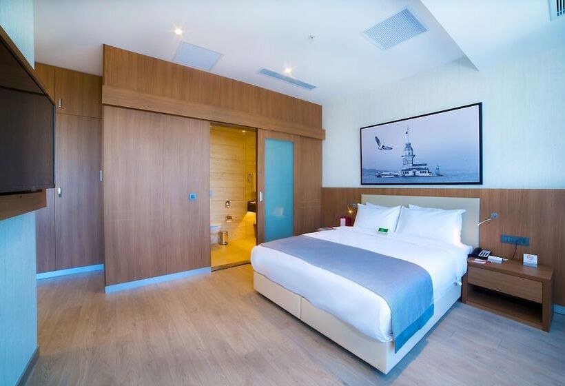 Suite with Terrace, Ramada By Wyndham Istanbul Old City