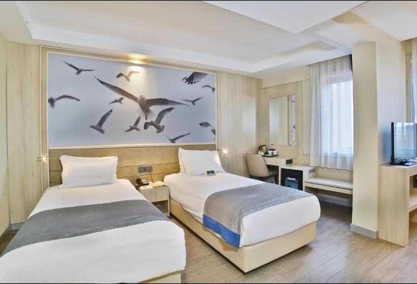 اتاق اجرایی, Ramada By Wyndham Istanbul Old City