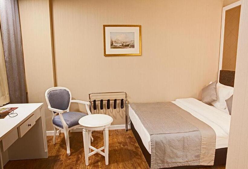 اتاق اکونومی, Seres Hotel Old City