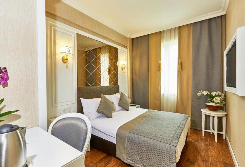 اتاق خانوادگی, Seres Hotel Old City