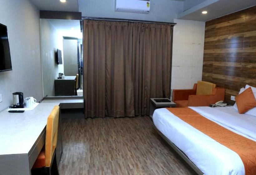 غرفة ديلوكس, Comfort Inn Silver Arch Hotel, Mussoorie