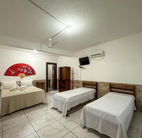 Quarto Triplo Estandar, Pousada Sol Nascente