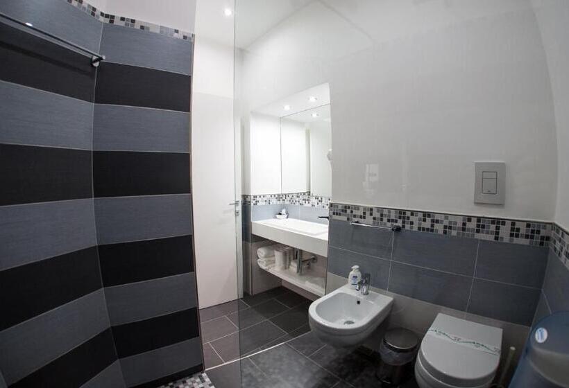 Номер Стандарт, B&b Diana