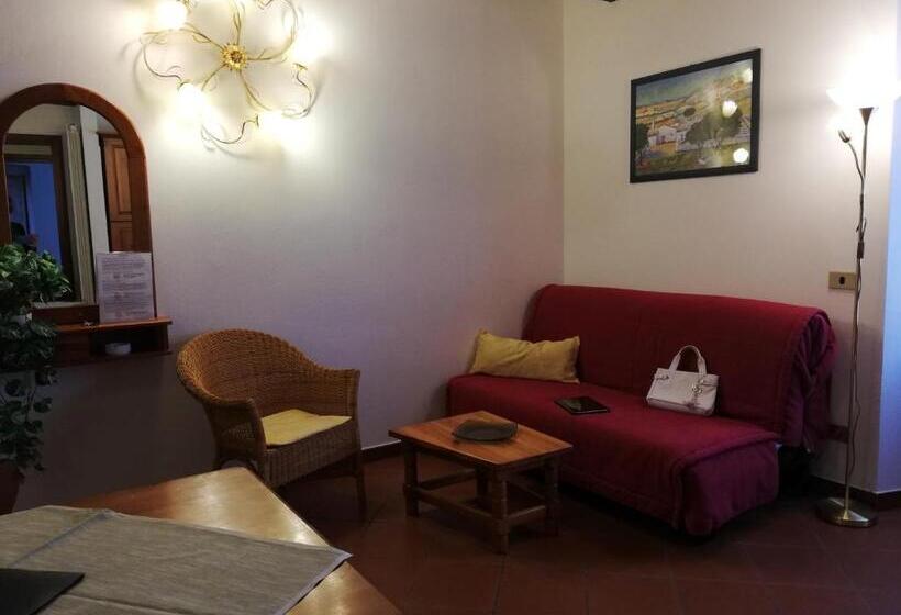 آپارتمان 1 خوابه با بالکن, Casa Cannobio