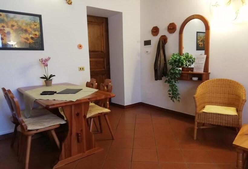 آپارتمان 1 خوابه با بالکن, Casa Cannobio