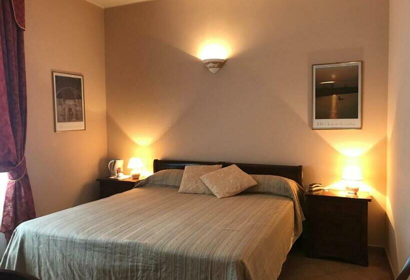Номер Стандарт, Locanda Ca’ Rossa
