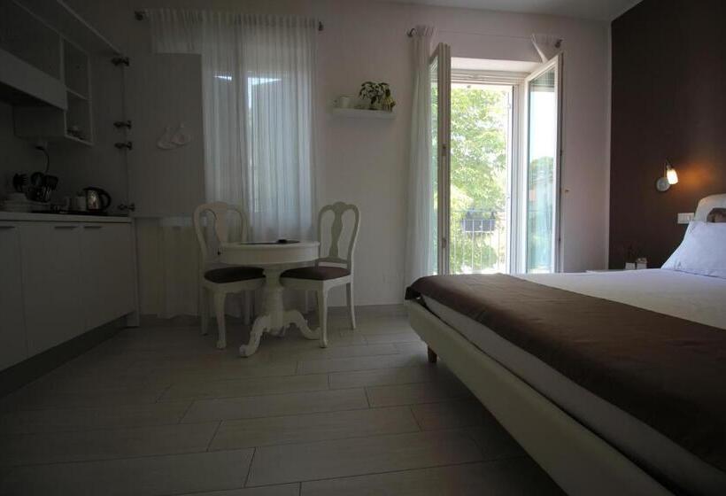 اتاق راحتی, Rooms Il Punto