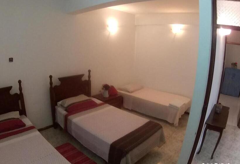 اتاق استاندارد با سرویس بهداشتی مشترک, Arla Residential