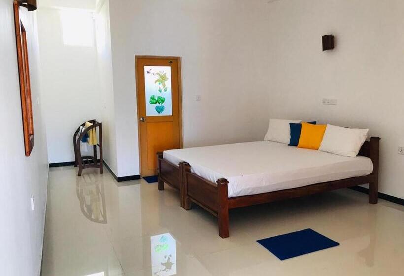 اتاق لوکس با چشم‌انداز دریا, Sunray Beach House