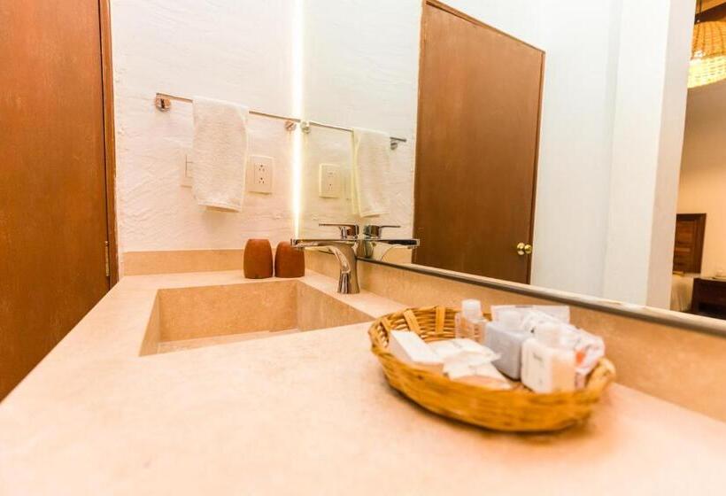 اتاق لوکس با تخت بزرگ, Nana Vida Hotel Oaxaca