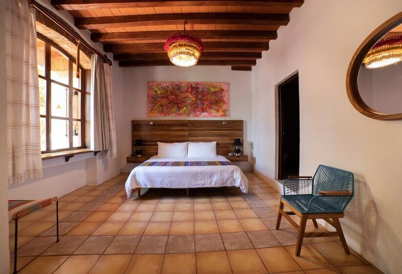 اتاق لوکس با تخت بزرگ, Nana Vida Hotel Oaxaca