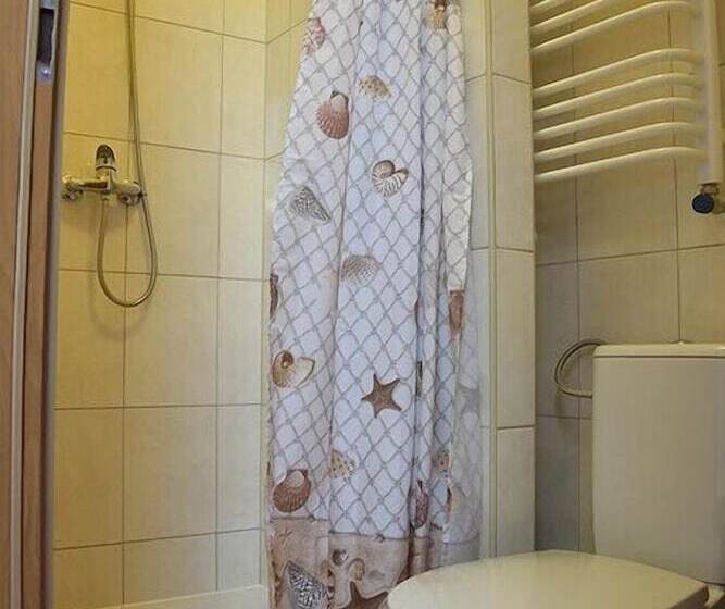 Quarto Estandar, Dom Gościnny Gerus