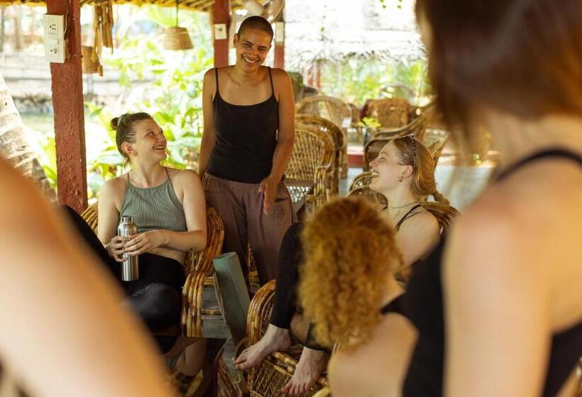 家庭间, Palm Trees Ayurvedic Heritage
