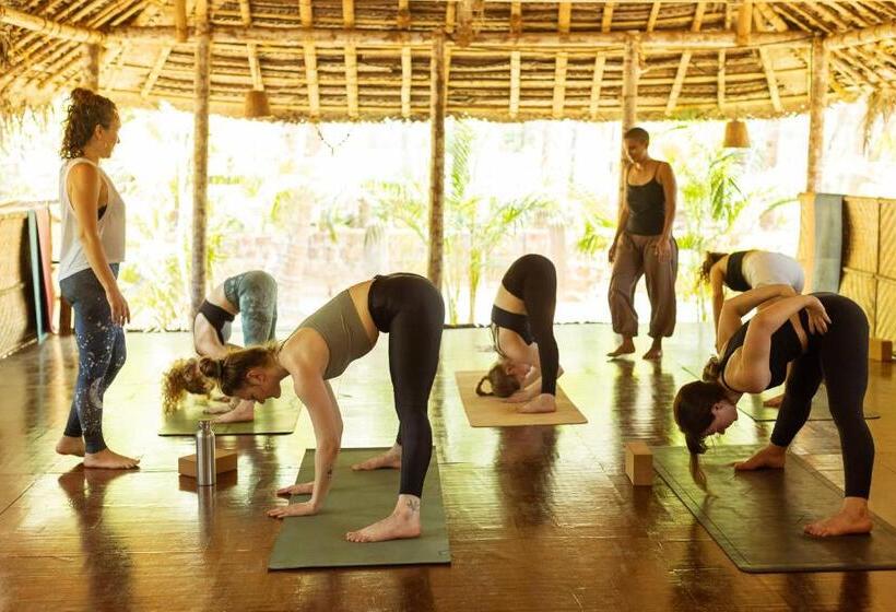 标准间带阳台, Palm Trees Ayurvedic Heritage