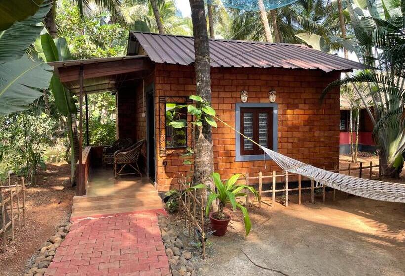 标准间带阳台, Palm Trees Ayurvedic Heritage