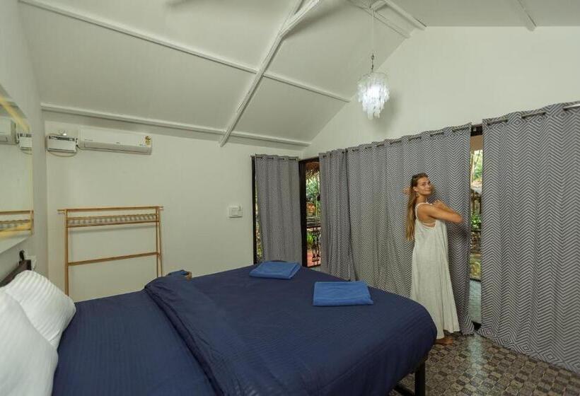 标准间带湖景, Palm Trees Ayurvedic Heritage