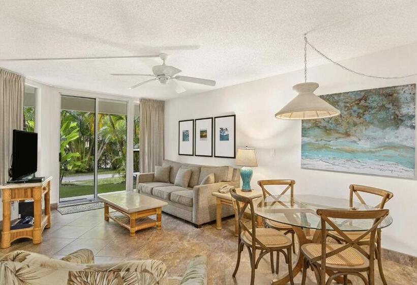 Апартаменты Deluxe 1 Спальня, Aston At The Maui Banyan