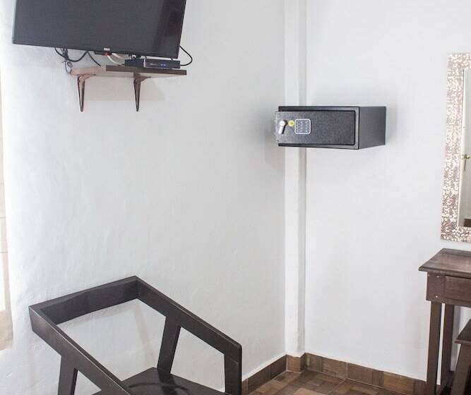اتاق لوکس, Casa Gubidxa
