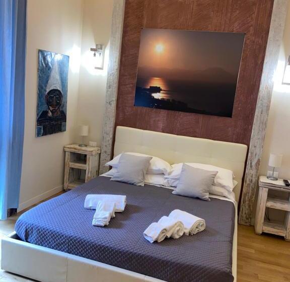 اتاق استاندارد سه نفره, Corso 211 Beds & Suites