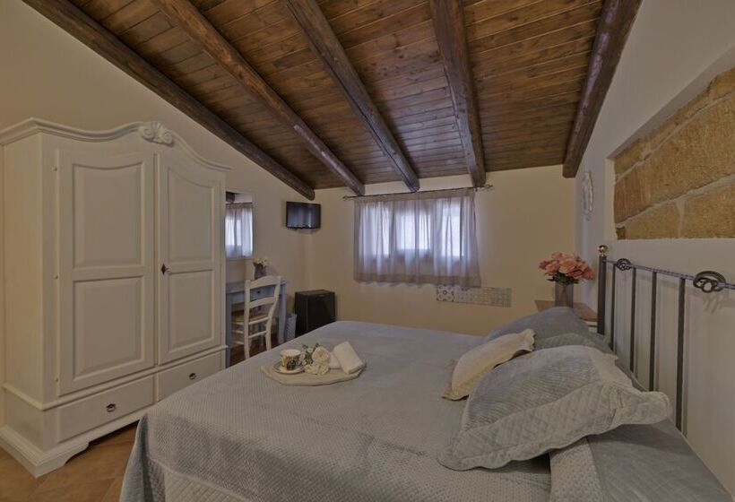 스탠다드 트리플 룸, B&b Le Oasi