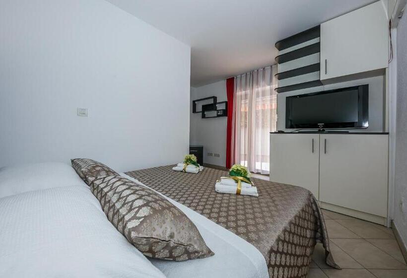 Апартаменты Deluxe 1 Спальня, Villa Spaladium