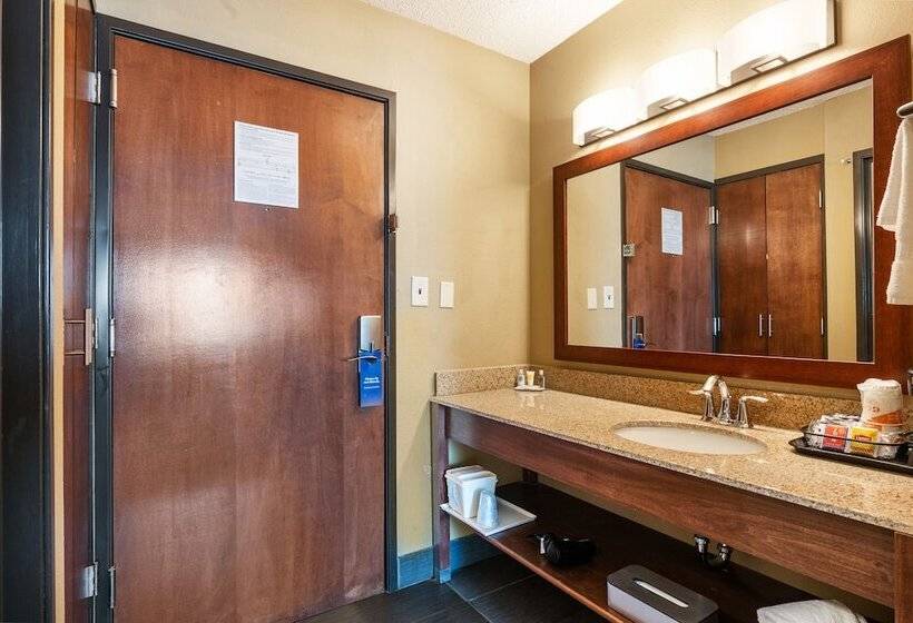Номер Стандарт 2 Двуспальные Кровати, Comfort Inn Mayfield Heights Cleveland East
