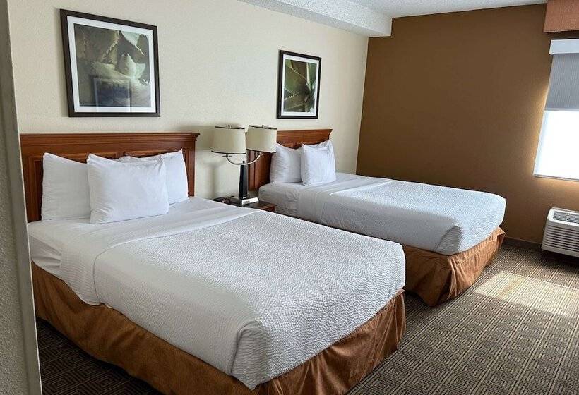 اتاق لوکس, La Quinta By Wyndham Orlando South