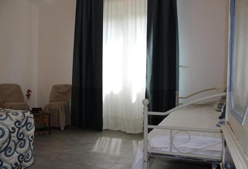 اتاق لوکس, Agriturismo Le Zorlesche