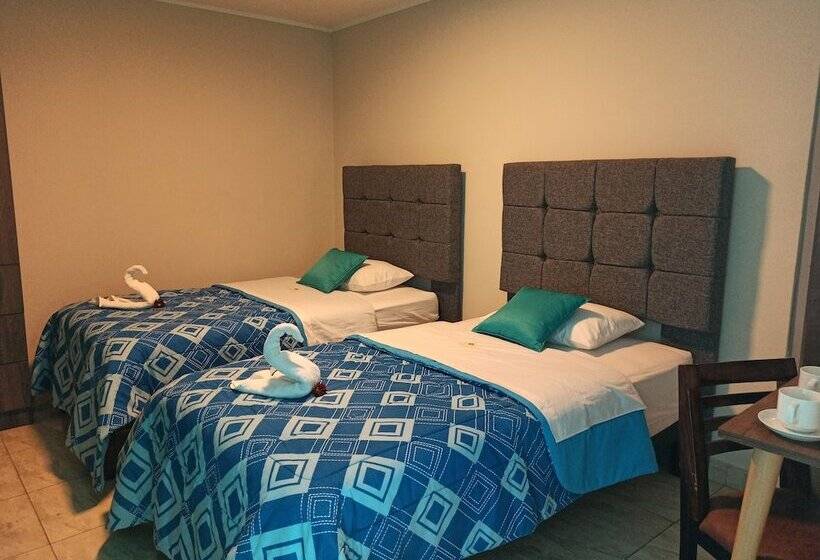 Номер Стандарт, Brickell