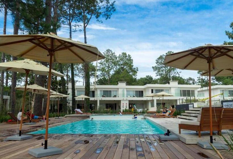 آپارتمان 1 خوابه با تراس, Solanas Gardens View & Crystal Beach