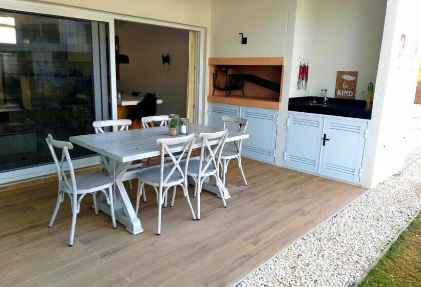 آپارتمان 1 خوابه با تراس, Solanas Gardens View & Crystal Beach