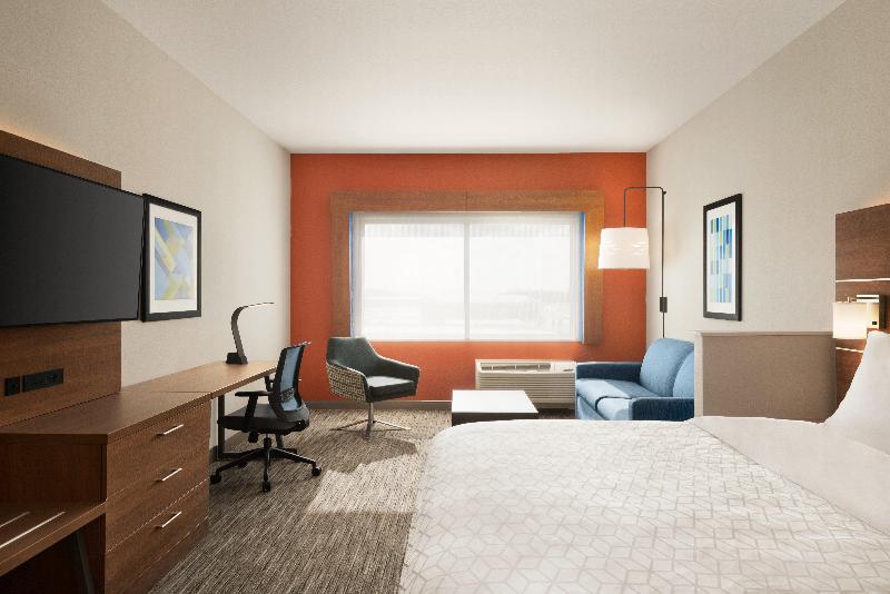 Люкс Кровать Кинг, Holiday Inn Express & Suites   Beaver Dam, An Ihg