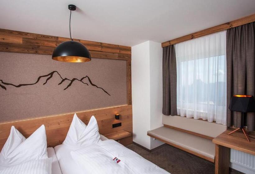 Номер Superior, Berggasthof Edelweiss