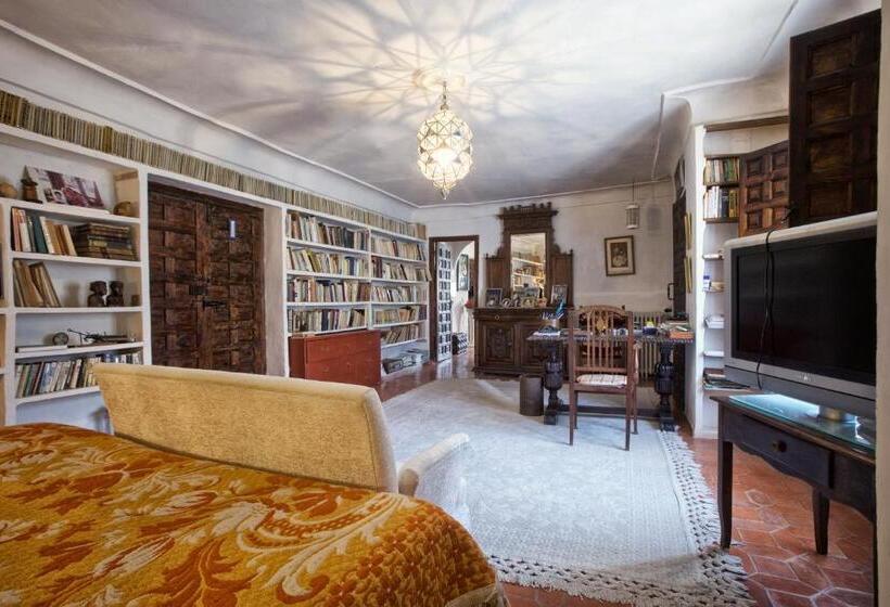 Люкс Повышенной Комфортности, Casa Palaciega El Cuartel