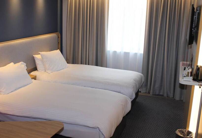 Номер Стандарт, Holiday Inn Express   Bodmin   Victoria Junction, An Ihg