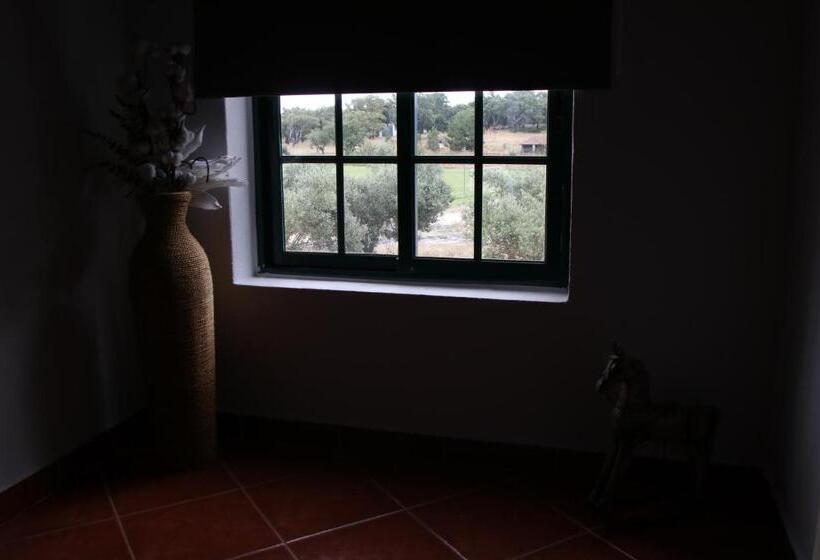 Casa 2 Quartos, Casas Do Monte